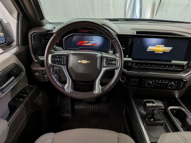Used 2023 Chevrolet Silverado 1500 LTZ AWD/4WD image 24