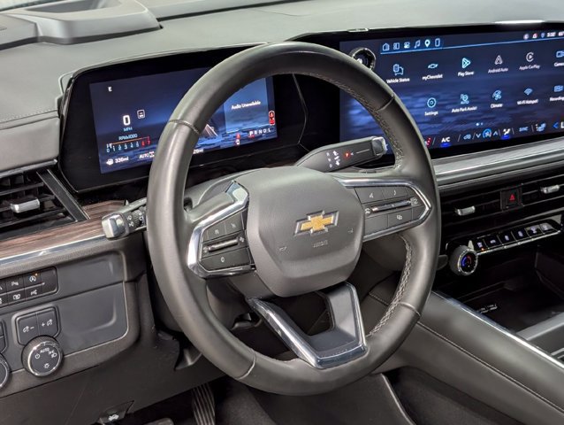 Used 2025 Chevrolet Tahoe LT AWD/4WD image 9
