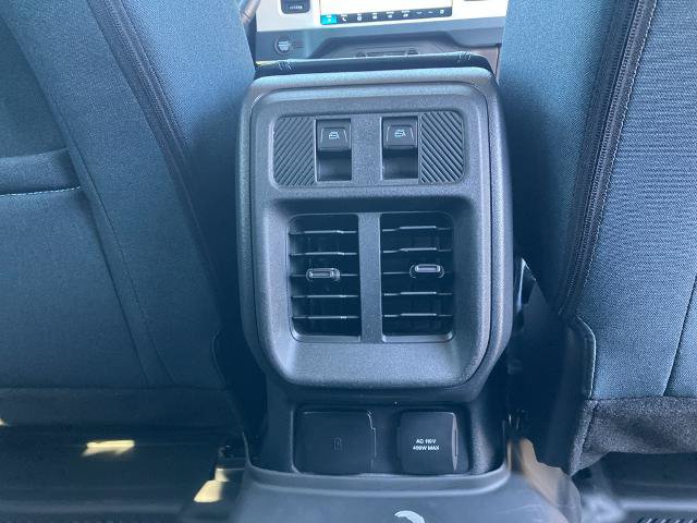 Certified 2025 Ford Bronco Heritage Edition AWD/4WD image 27