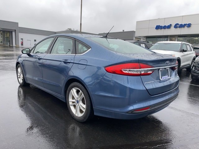 Certified 2018 Ford Fusion SE w/ Fusion SE Technology Package image 5