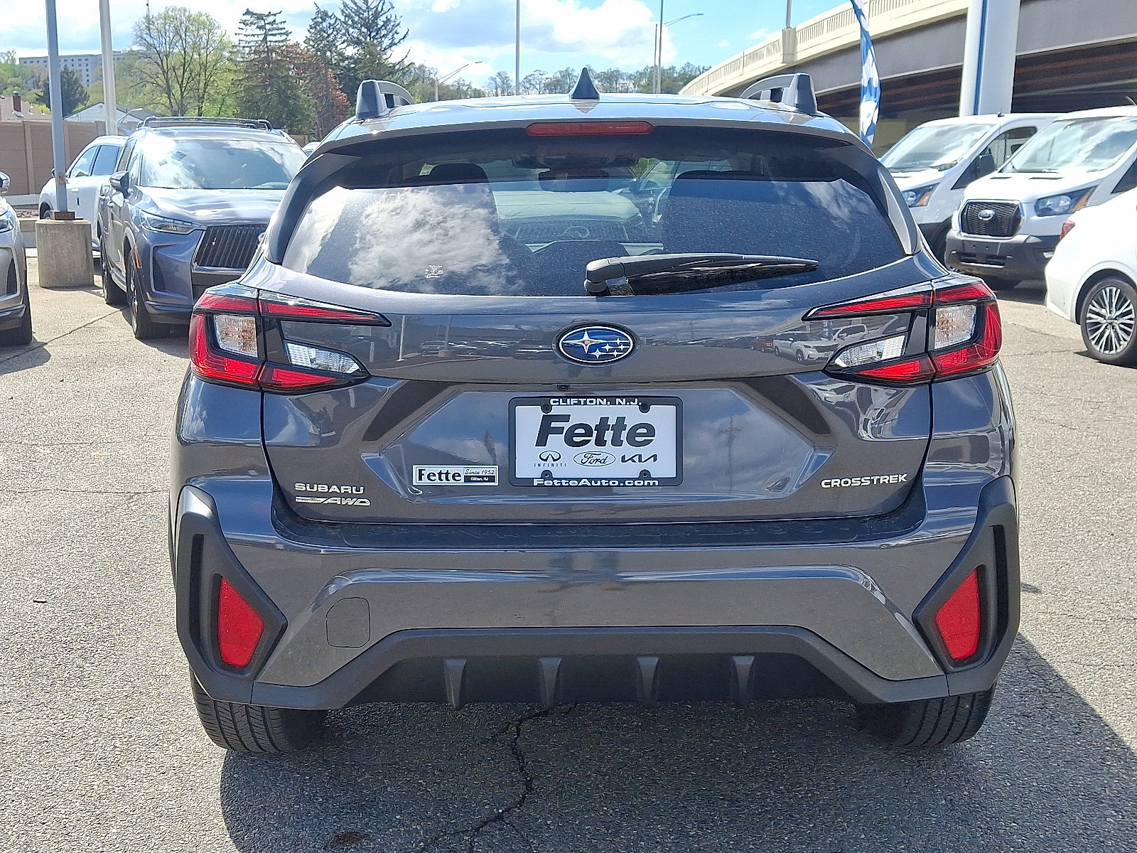 Used 2024 Subaru Crosstrek 2.0i Premium AWD/4WD image 5