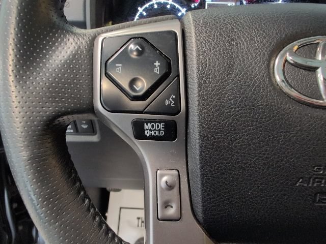 Used 2022 Toyota 4Runner SR5 Premium w/ Moonroof Package AWD/4WD image 19