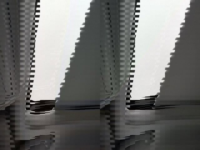 Certified 2024 Ford Escape SE w/ PHEV Premium Package image 27