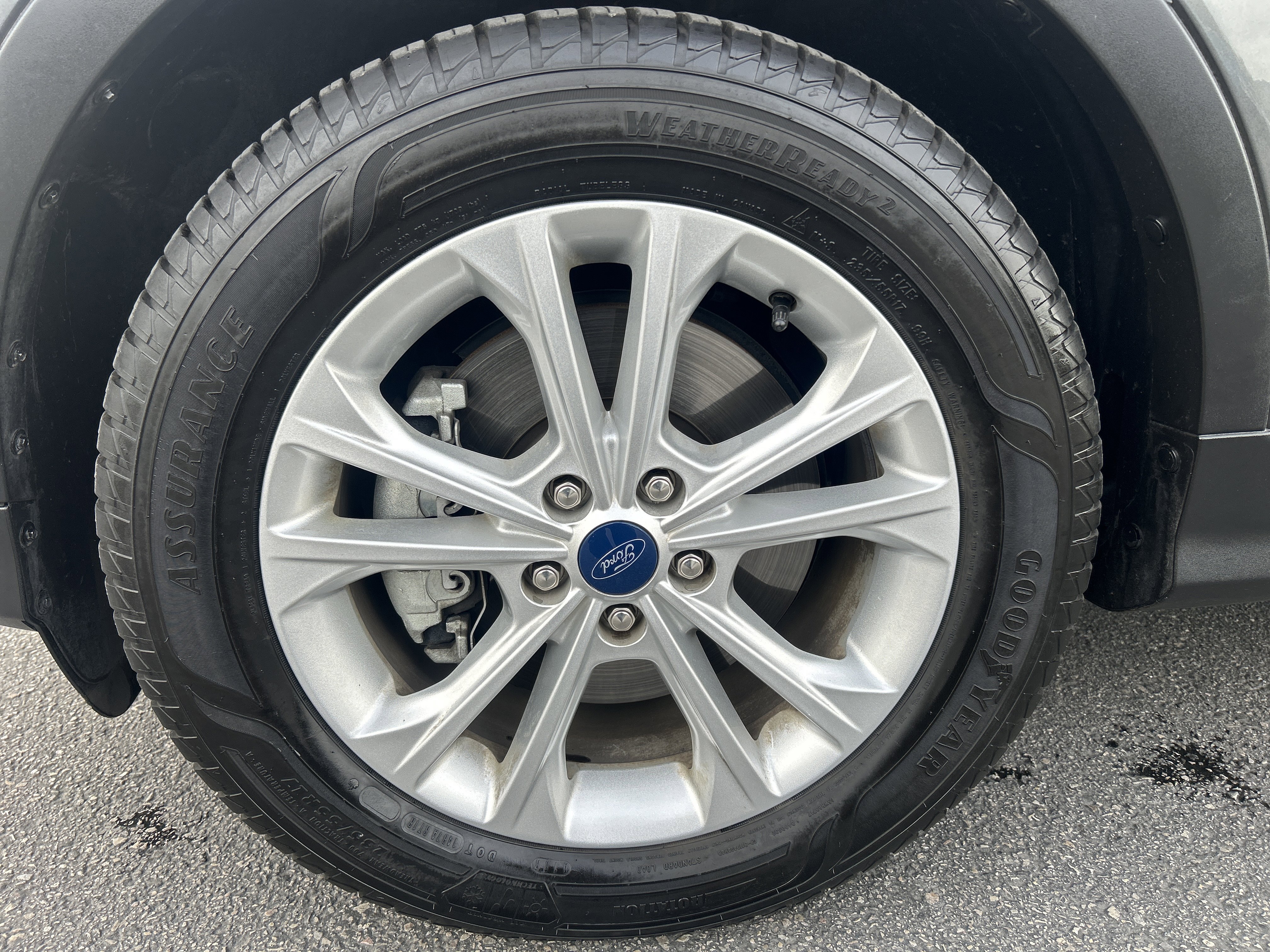 Certified 2019 Ford Escape SEL AWD/4WD image 12