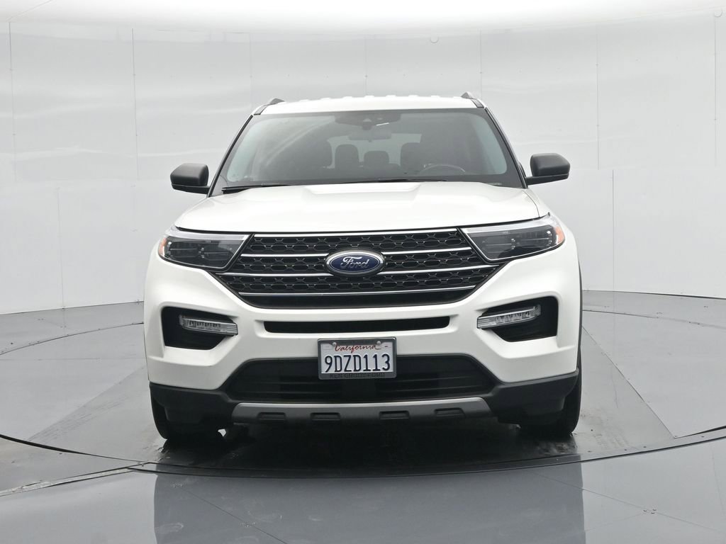 Certified 2022 Ford Explorer XLT w/ Equipment Group 202A image 31