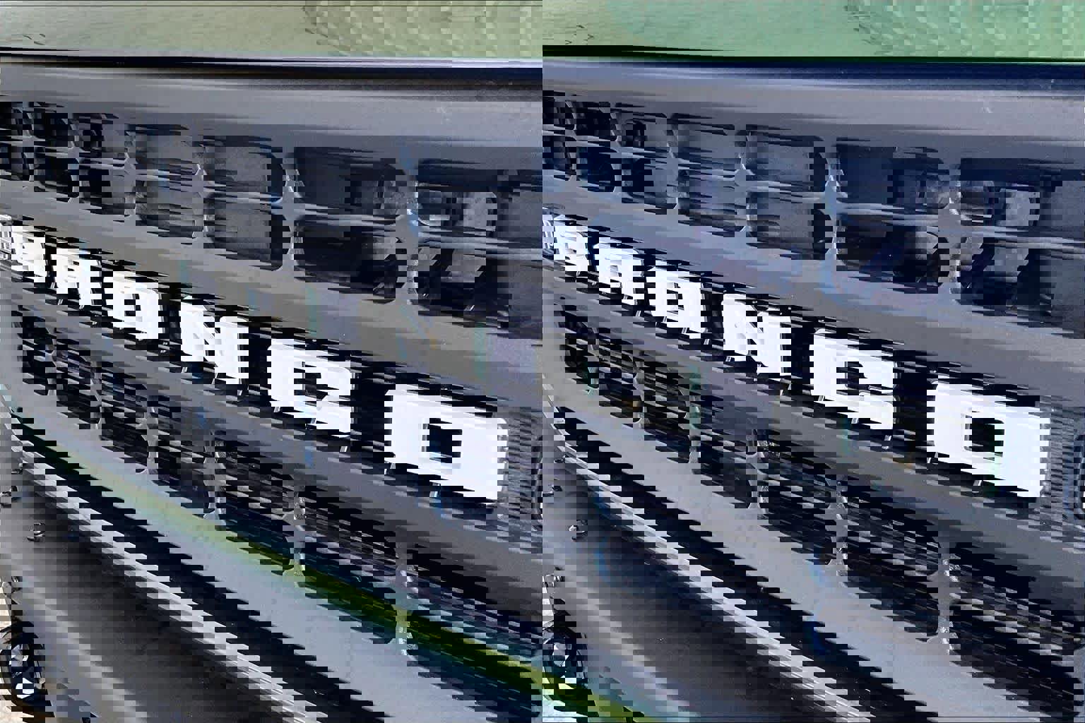 Certified 2022 Ford Bronco Black Diamond image 30