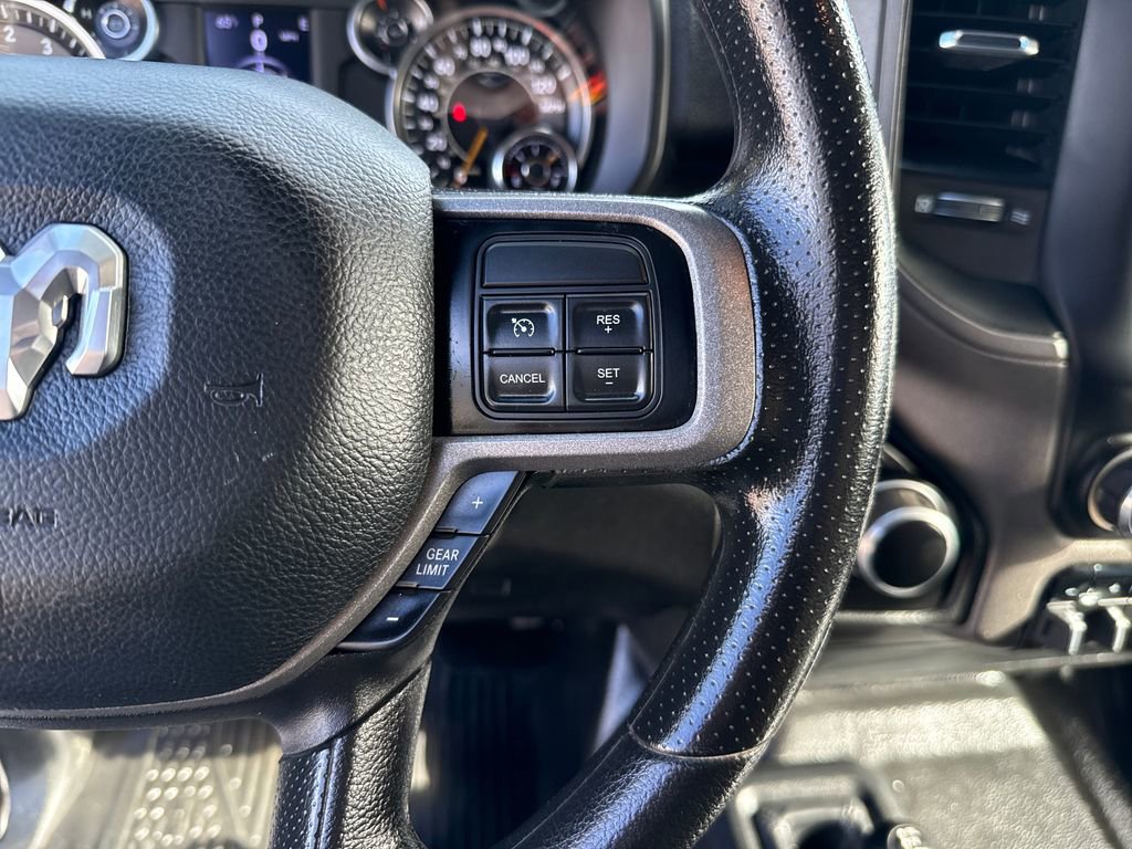 Used 2022 RAM 2500 Tradesman w/ Chrome Appearance Group image 16