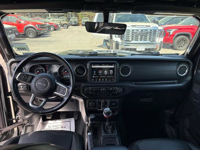 Used 2018 Jeep Wrangler Unlimited Sahara w/ Dual Top Group image 14