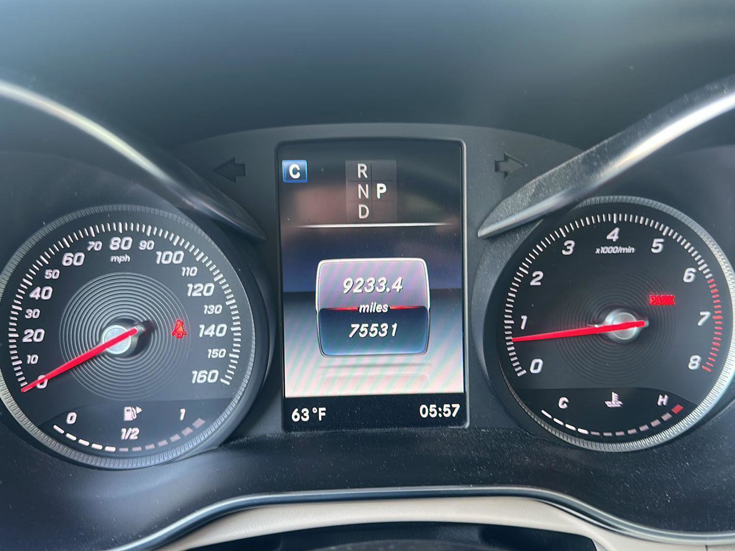 Used 2019 Mercedes-Benz GLC 300 4MATIC image 16