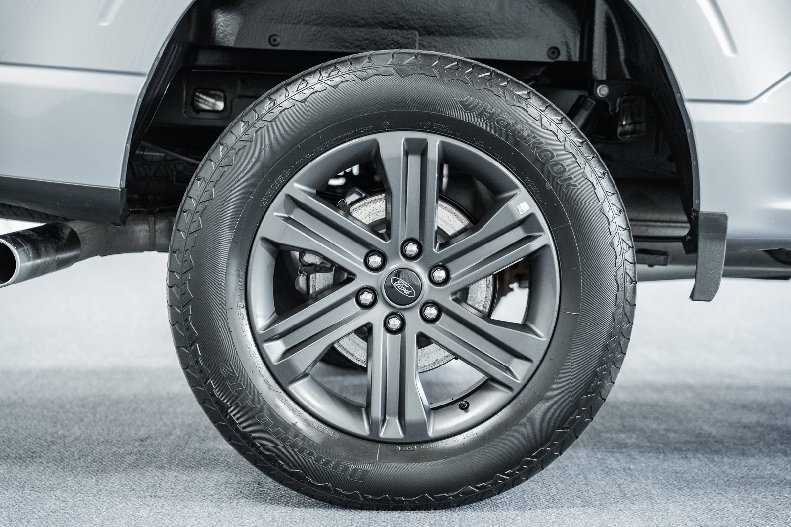 Certified 2023 Ford F150 Lariat w/ Equipment Group 502A High image 19