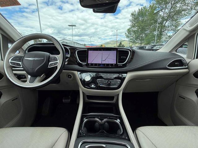 Used 2021 Chrysler Pacifica Limited w/ Premium & Safety Sphere Group AWD/4WD image 27