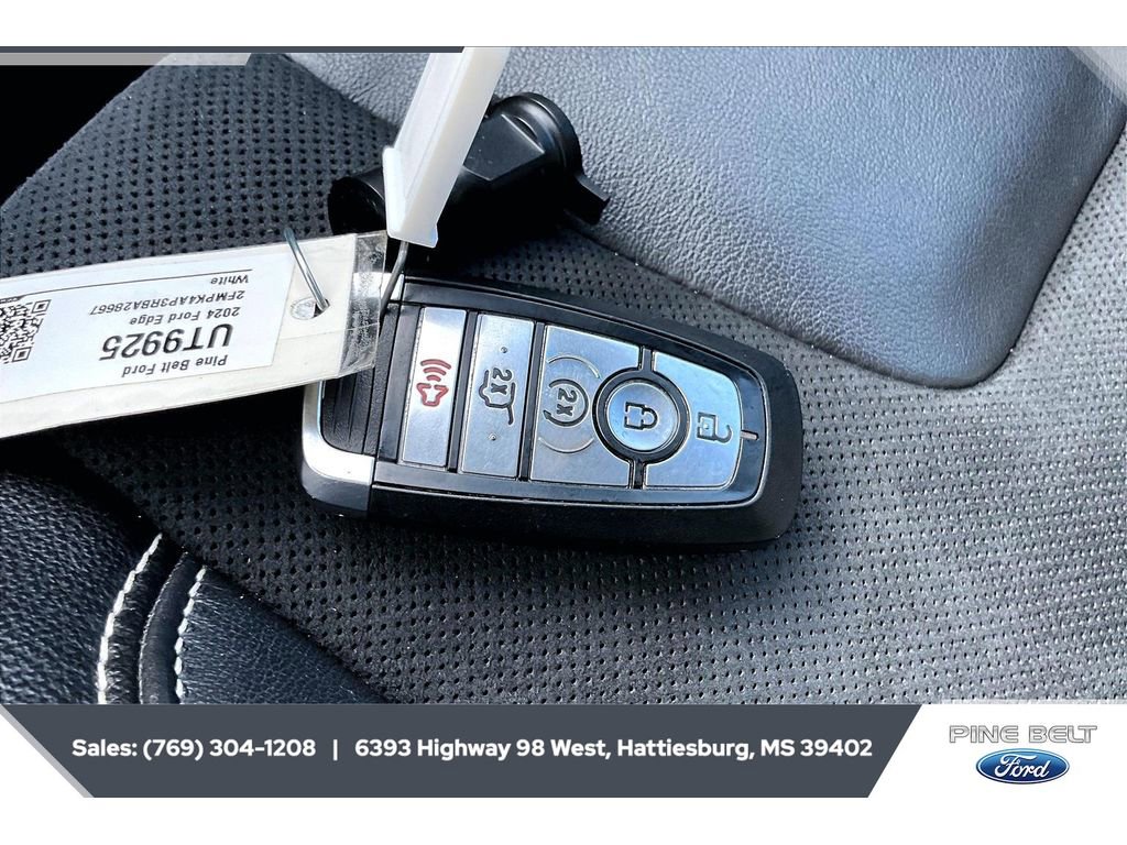 Certified 2024 Ford Edge ST w/ Equipment Group 401A AWD/4WD image 9