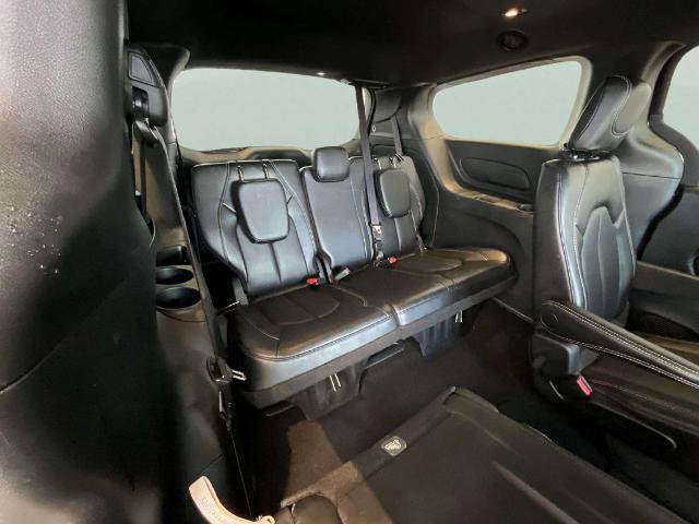 Used 2025 Chrysler Pacifica Select FWD image 23