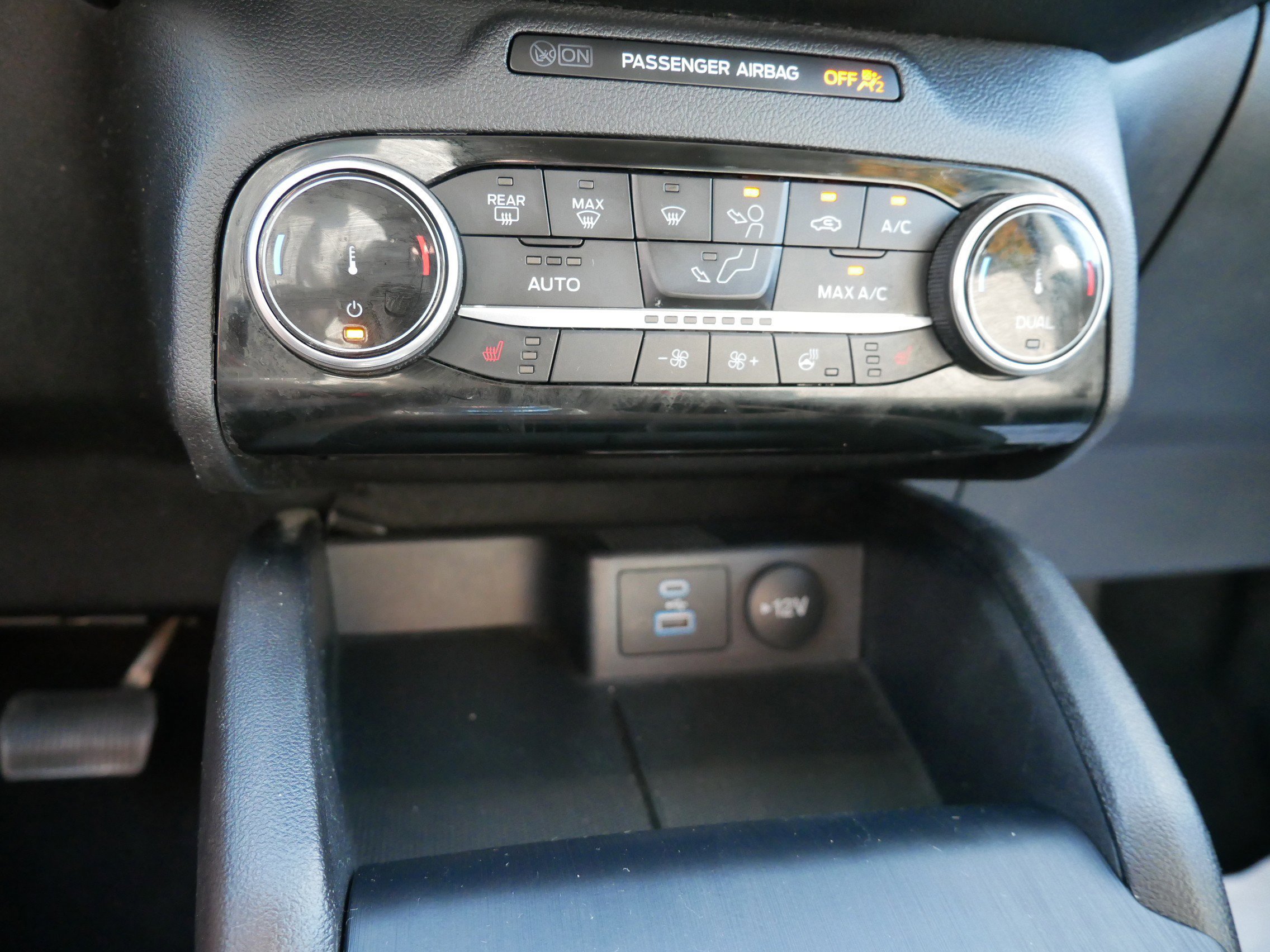 Certified 2022 Ford Escape SE w/ Convenience Package image 25