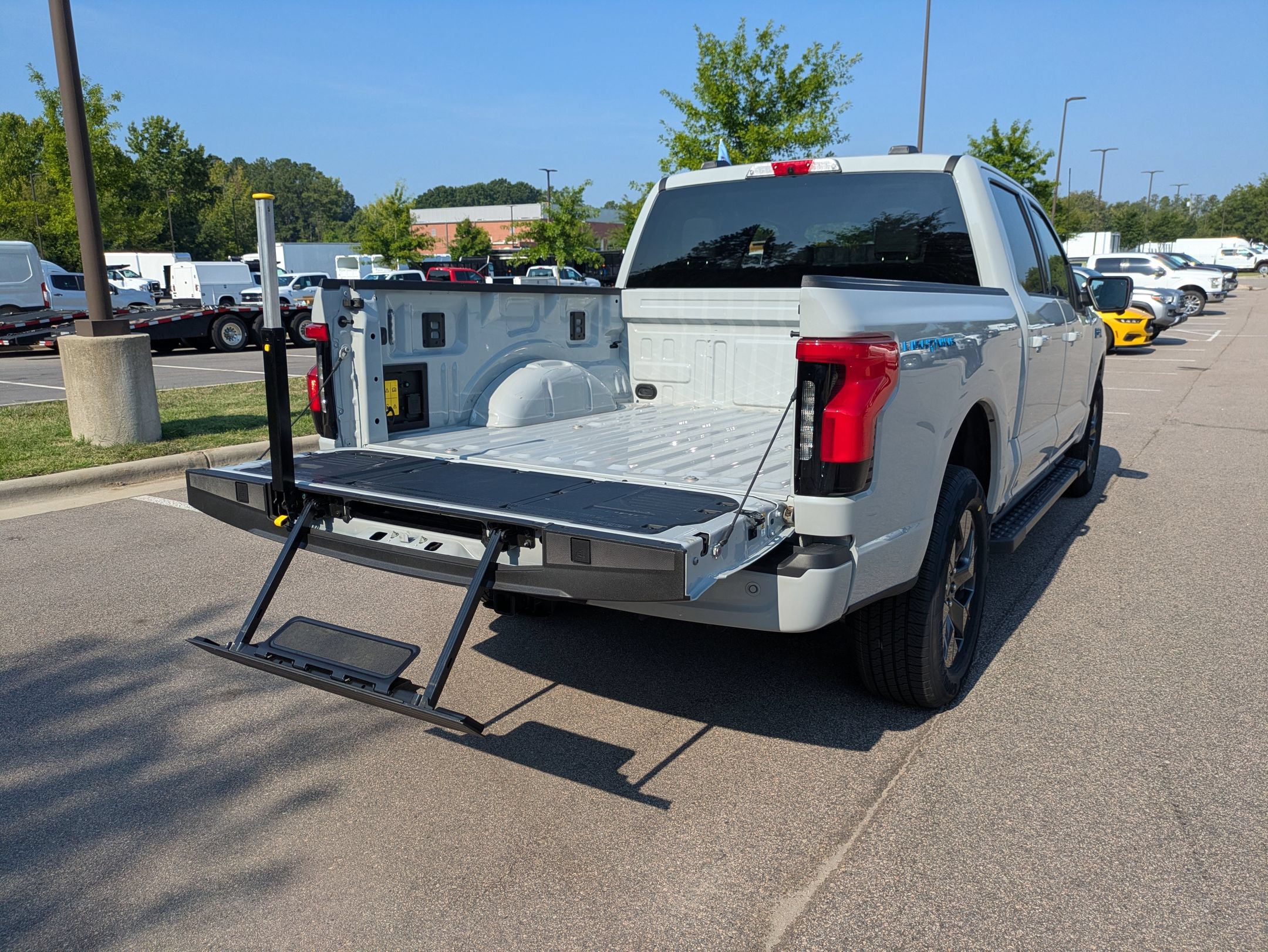 Certified 2024 Ford F150 Lightning Flash AWD/4WD image 38