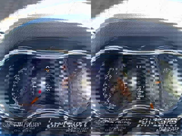 Used 2017 Jeep Grand Cherokee Altitude image 27