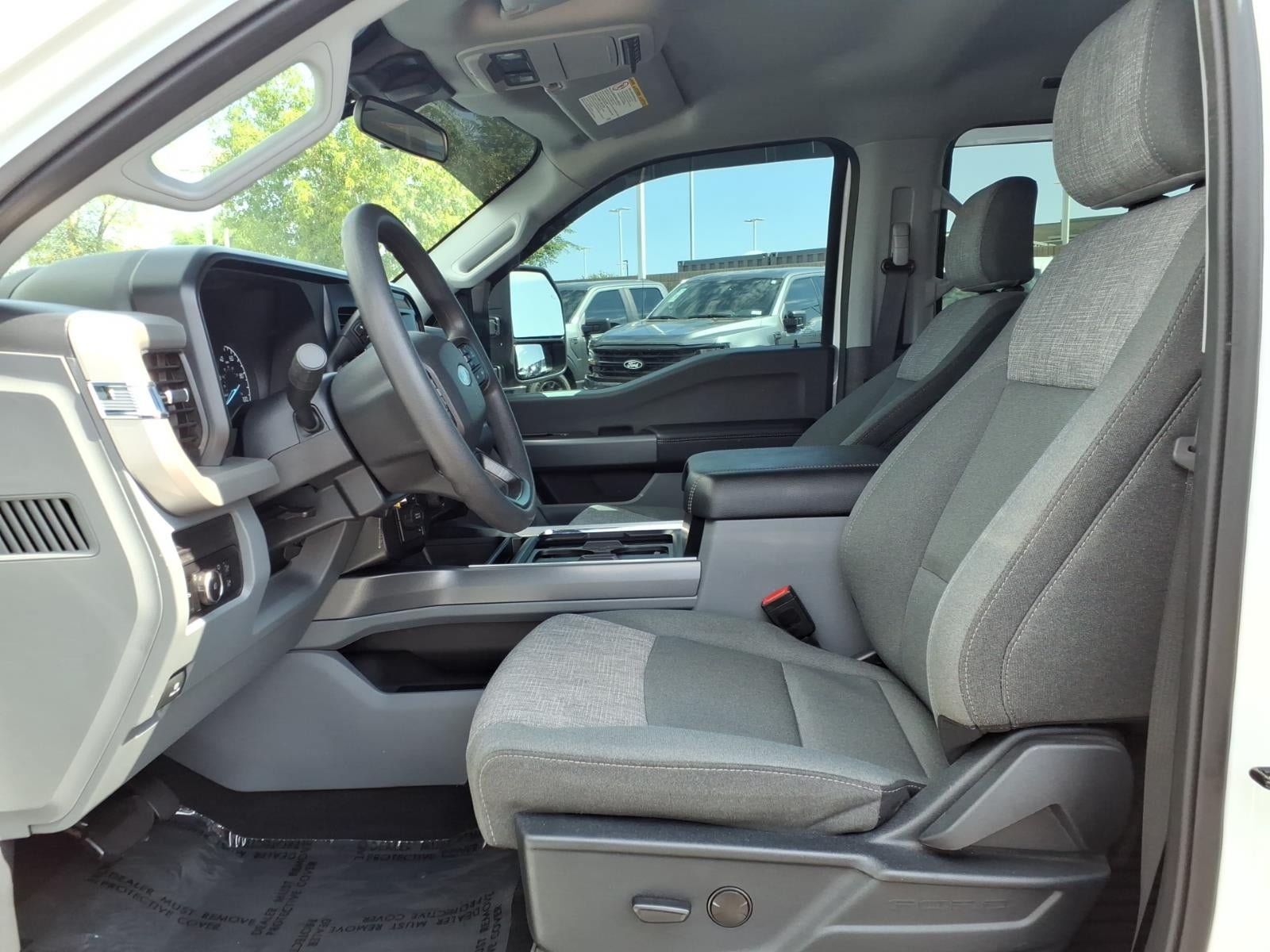 Certified 2025 Ford F350 XLT w/ 360-Degree Camera Package AWD/4WD image 23