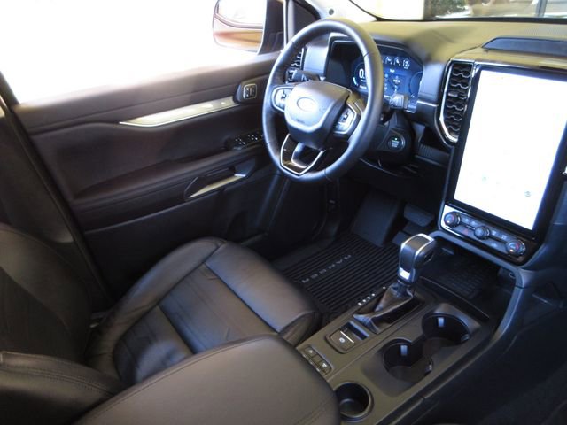 Certified 2025 Ford Ranger Lariat w/ Black Appearance Package RWD image 21