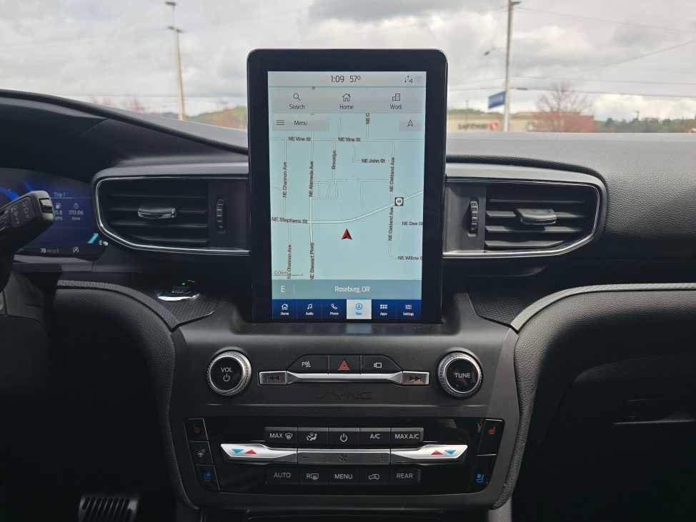 Certified 2020 Ford Explorer ST w/ Premium Technology Package image 12