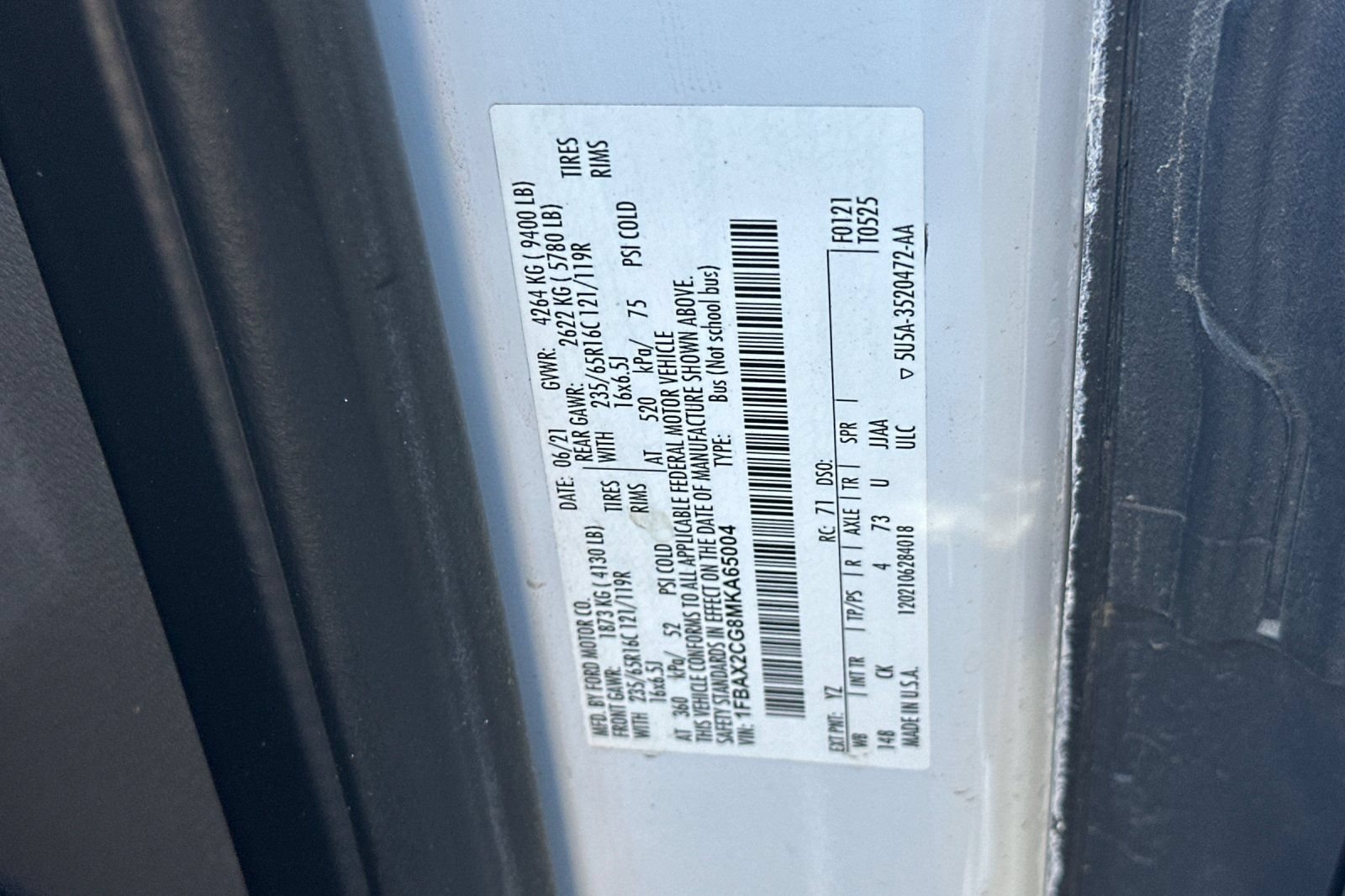Certified 2021 Ford Transit 350 XLT RWD image 28