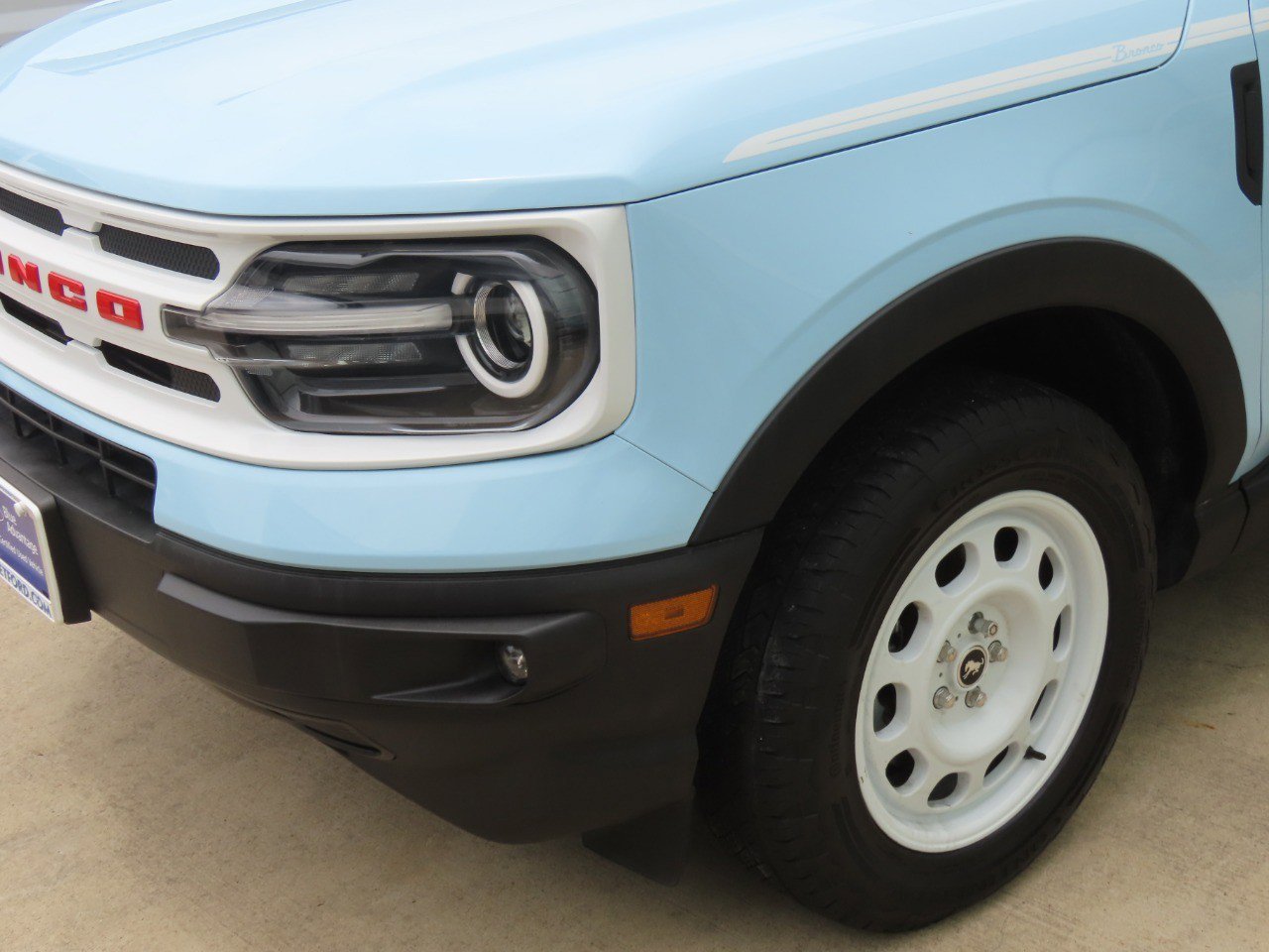 Certified 2024 Ford Bronco Sport Heritage w/ Heritage Convenience Package AWD/4WD image 3
