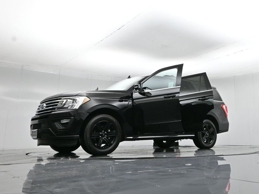 Certified 2020 Ford Expedition XLT w/ Equipment Group 202A image 54