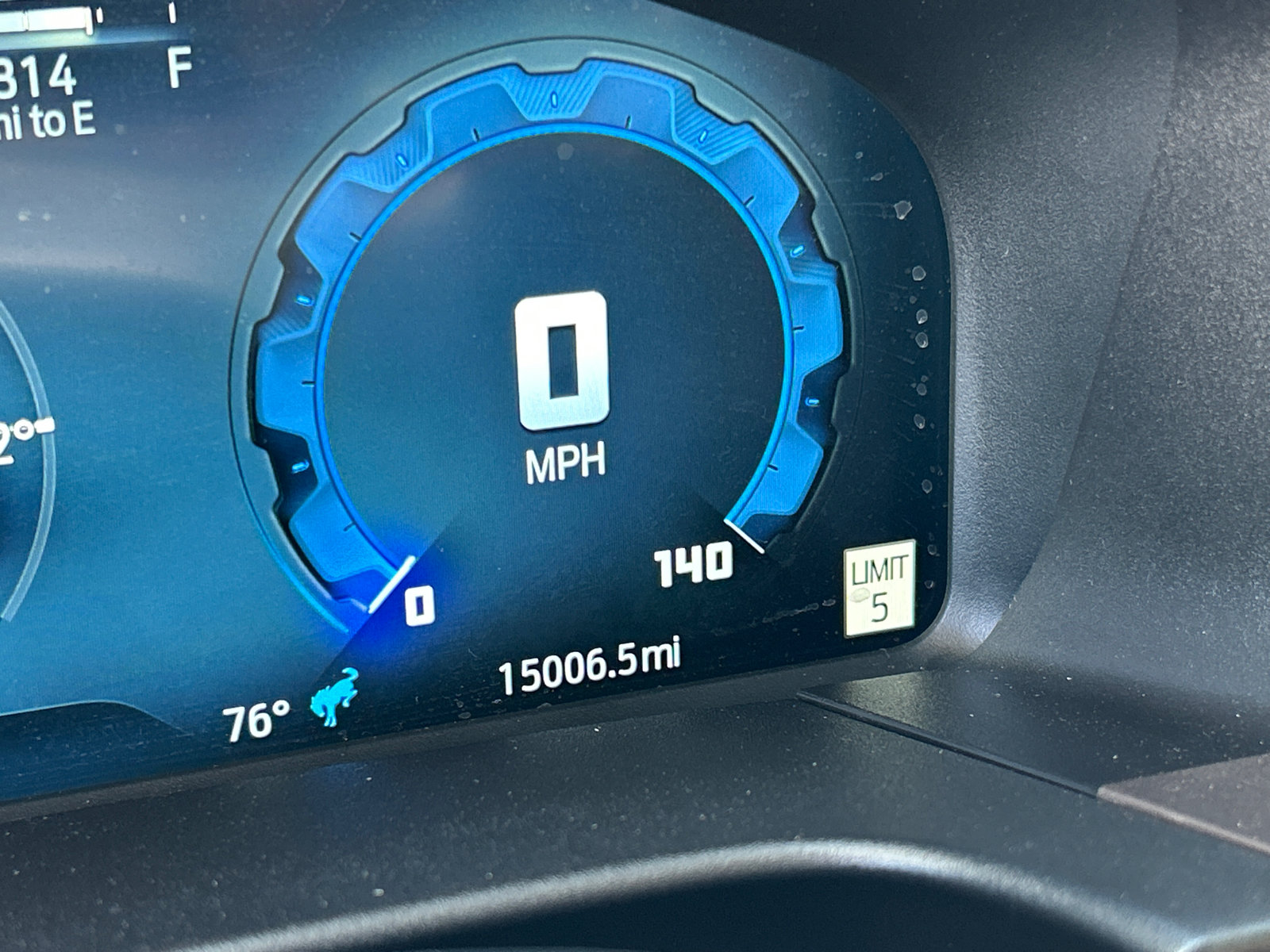 Certified 2025 Ford Bronco Sport Outer Banks w/ Outer Banks Tech Package+ AWD/4WD image 15