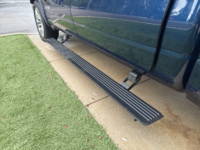 Used 2024 RAM 1500 Limited AWD/4WD image 16