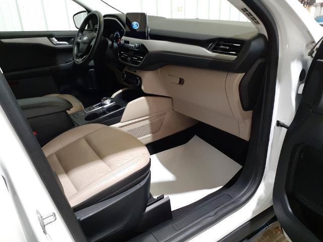 Certified 2022 Ford Escape SEL AWD/4WD image 26