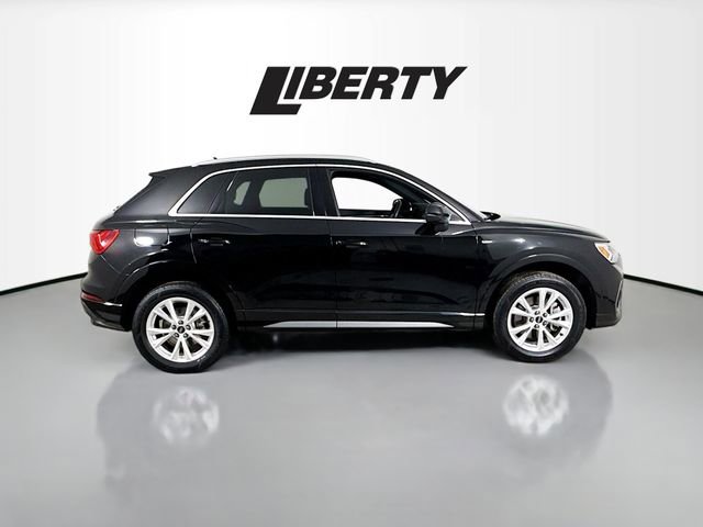 Used 2024 Audi Q3 2.0T Premium image 8