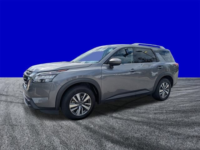 Used 2025 Nissan Pathfinder SL FWD image 8