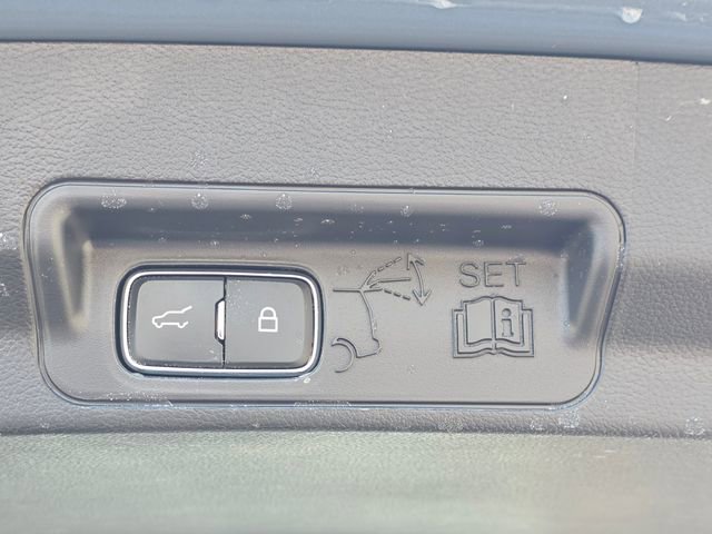 Certified 2025 Ford Explorer Active w/ Active Comfort Package image 47