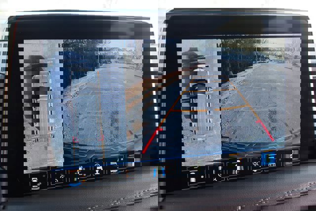 Used 2021 GMC Yukon SLT w/ SLT Luxury Plus Package image 36