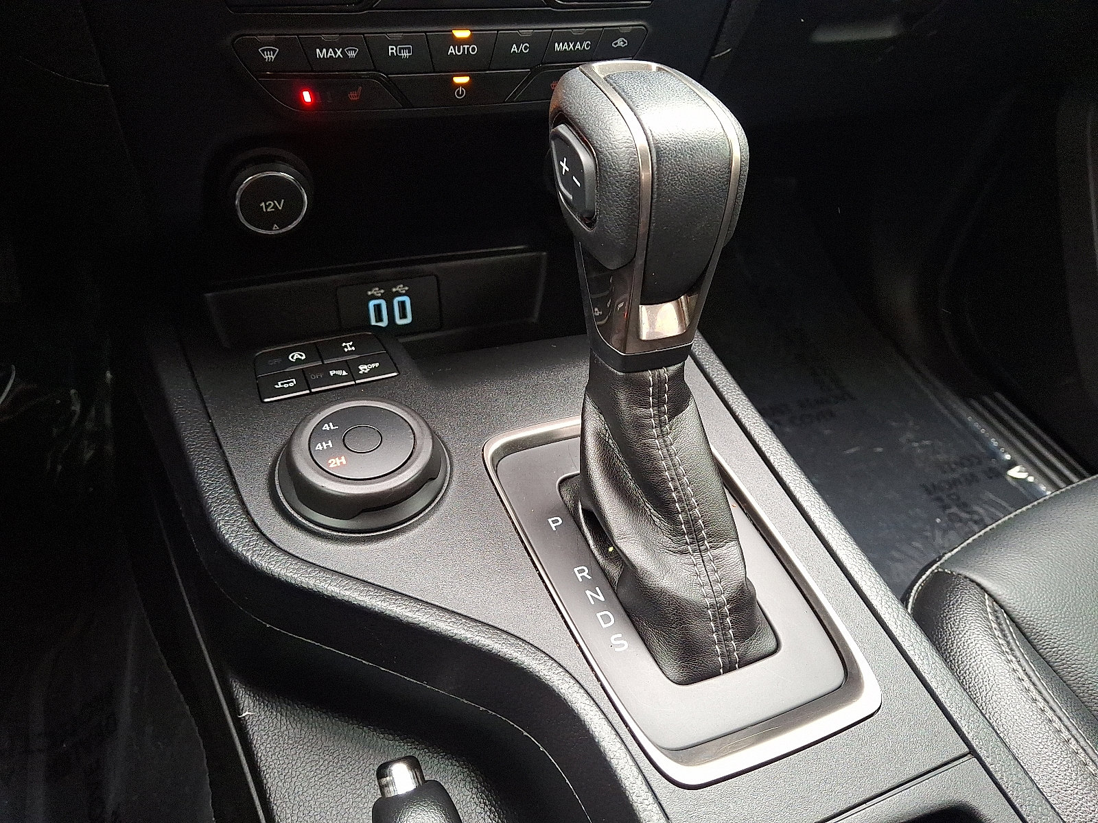 Certified 2020 Ford Ranger Lariat w/ Equipment Group 501A Mid image 14