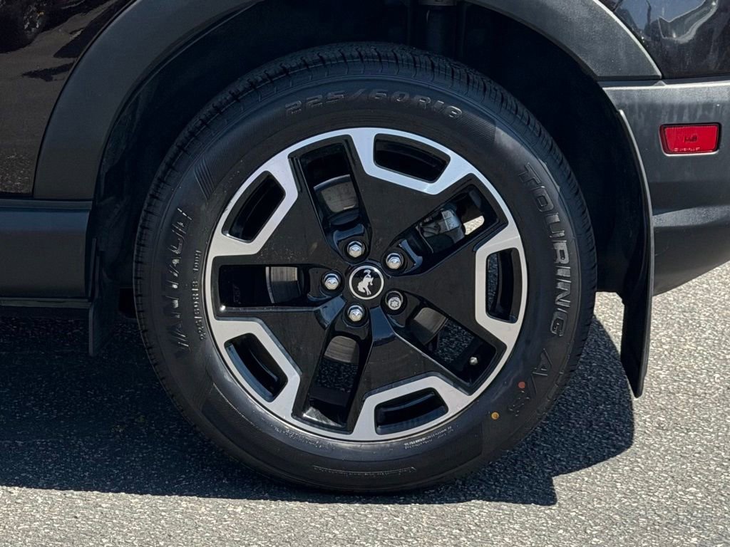 Certified 2021 Ford Bronco Sport Outer Banks AWD/4WD image 11