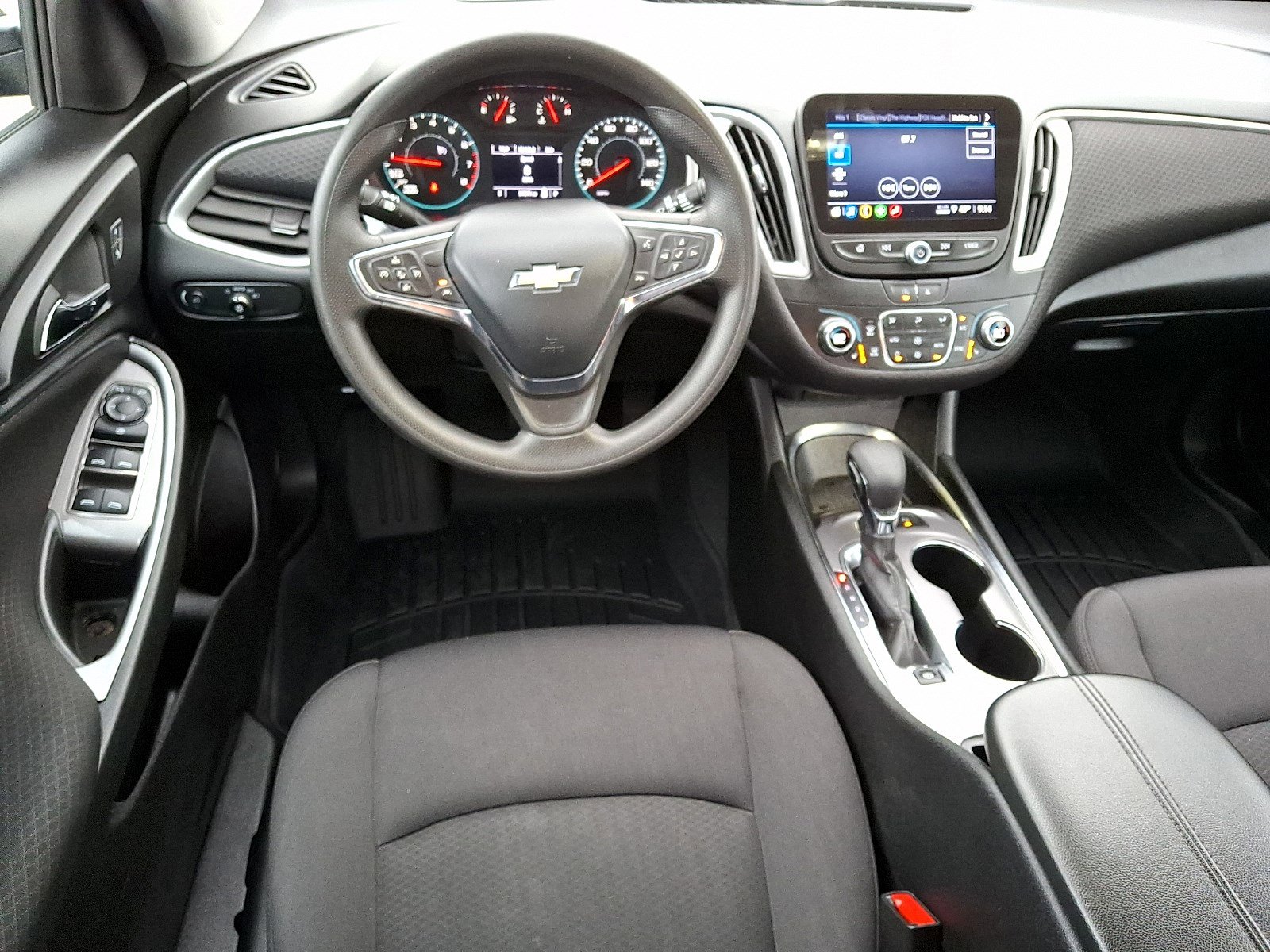 Used 2024 Chevrolet Malibu LT image 11