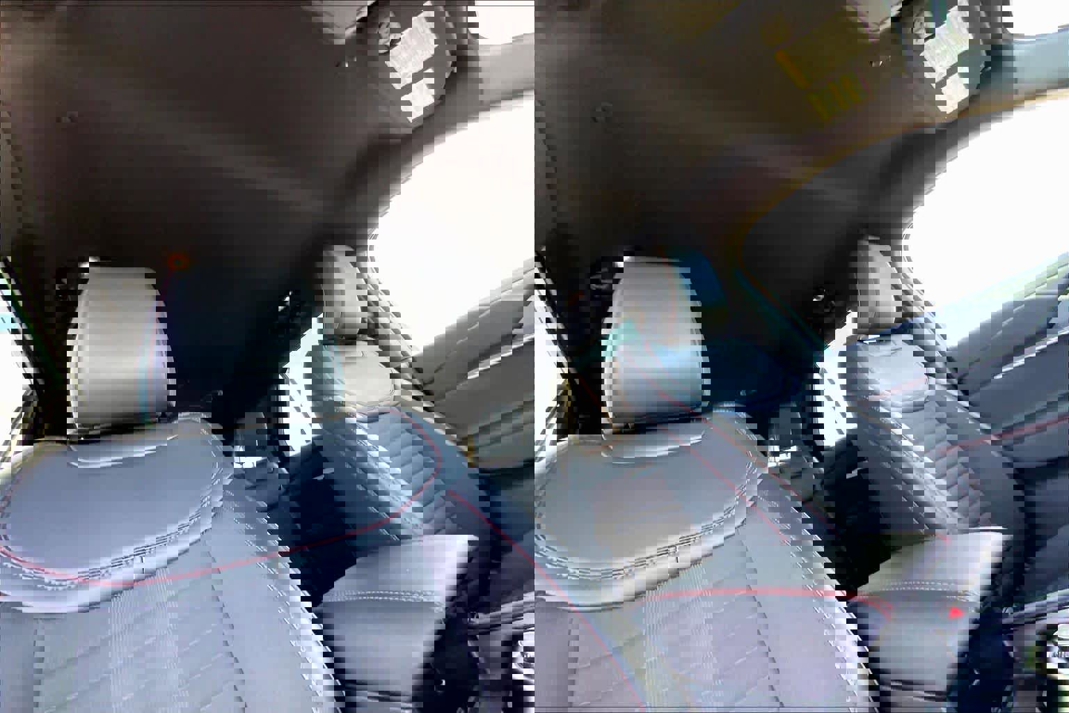 Certified 2025 Ford Explorer ST-Line w/ Premium Package image 14