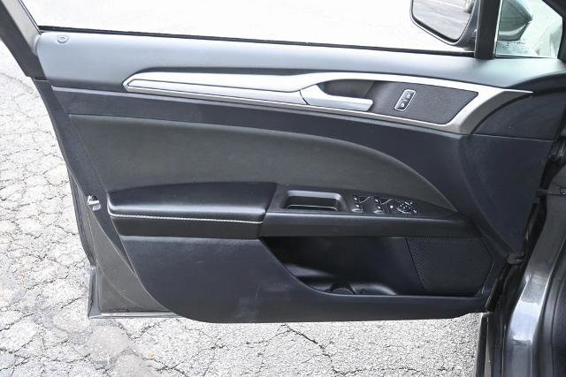 Certified 2020 Ford Fusion SE image 20