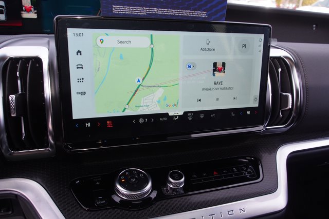 Certified 2025 Ford Expedition Max Platinum w/ Stealth Performance Package image 27