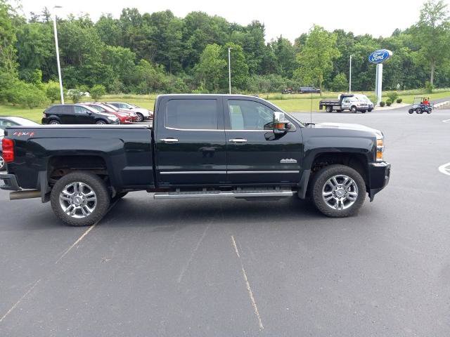 Used 2019 Chevrolet Silverado 2500 High Country w/ Duramax Plus Package AWD/4WD image 3