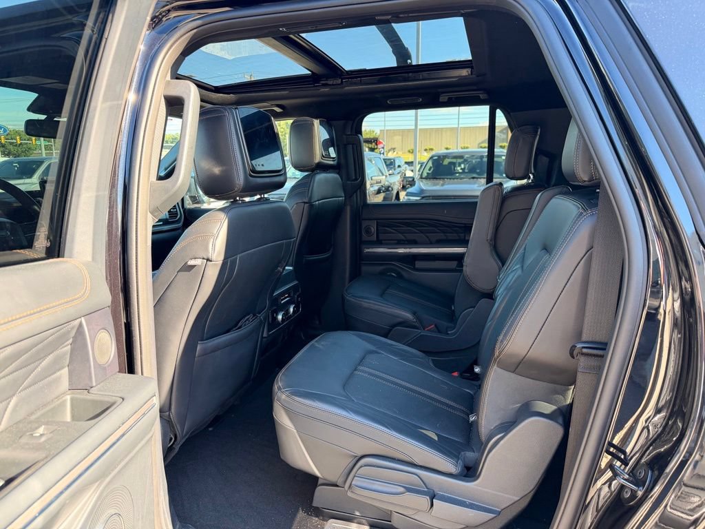 Certified 2024 Ford Expedition Max Platinum AWD/4WD image 12