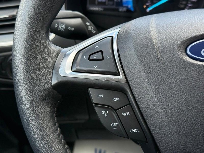 Certified 2024 Ford Edge SEL w/ Convenience Package image 15