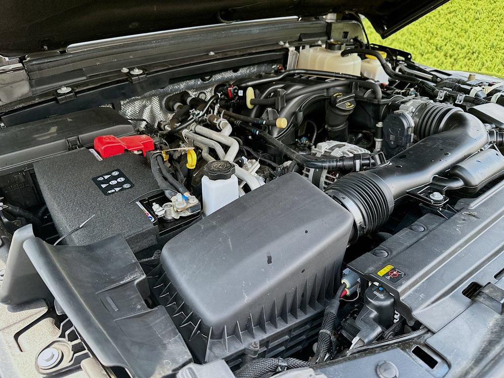 Used 2024 Jeep Gladiator Mojave AWD/4WD image 26