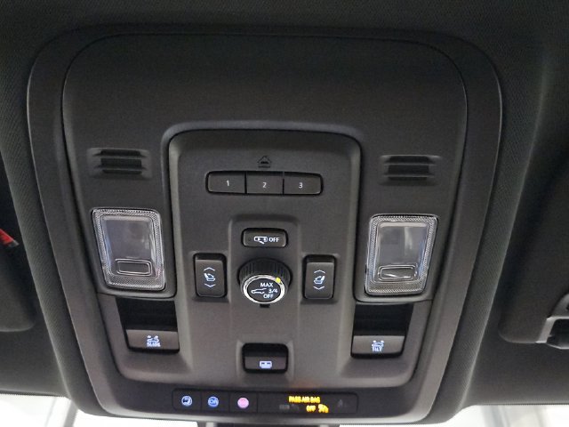 Used 2021 Chevrolet Tahoe High Country AWD/4WD image 35