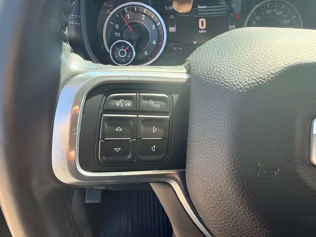 Used 2022 RAM 3500 Laramie AWD/4WD image 14