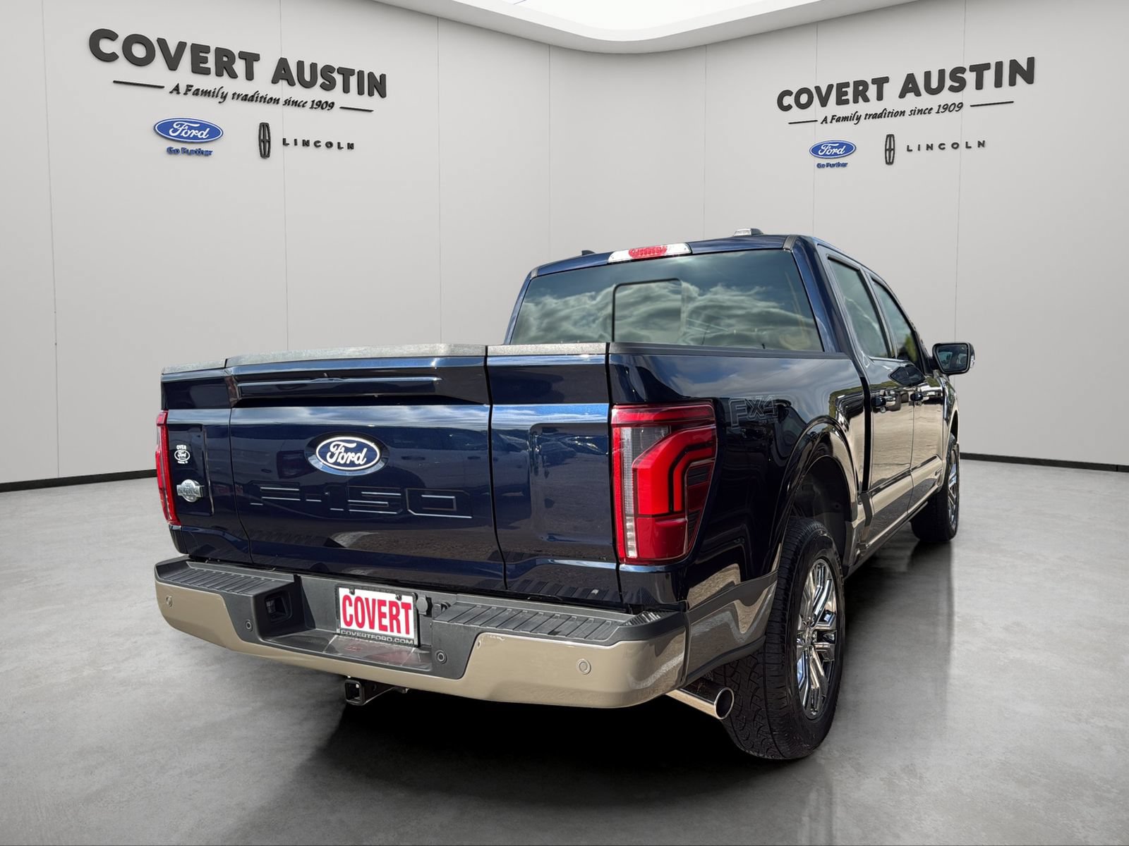 Certified 2025 Ford F150 King Ranch w/ FX4 Off-Road Package AWD/4WD image 5