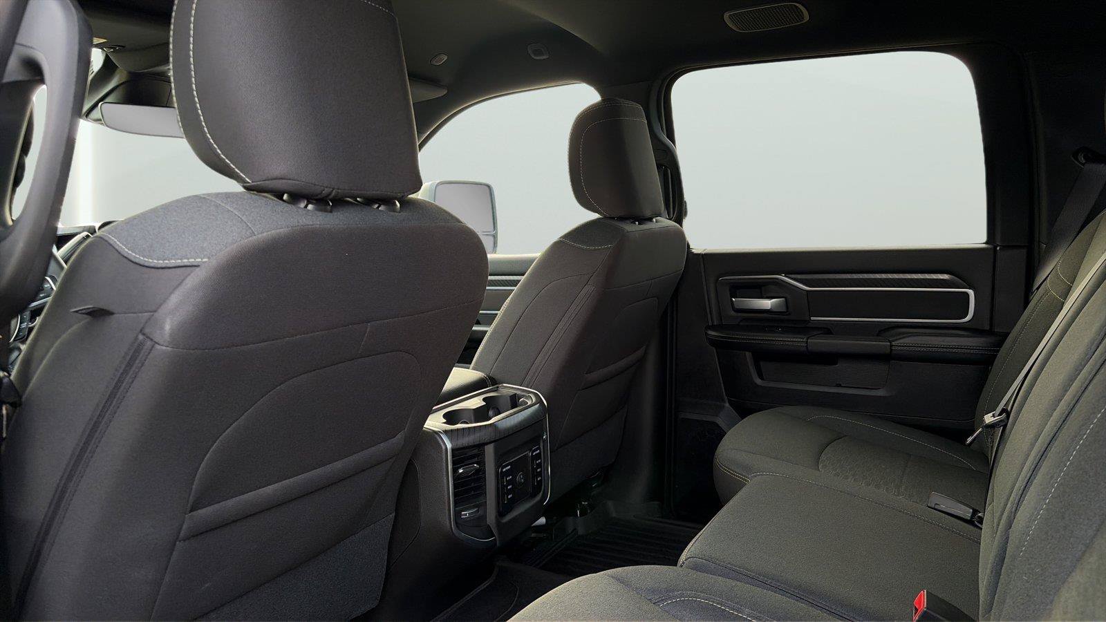 Used 2025 RAM 2500 Big Horn AWD/4WD image 17