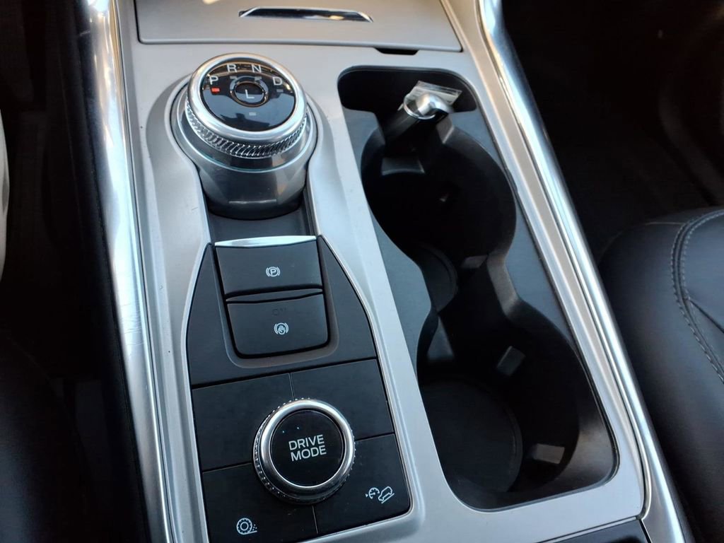 Certified 2023 Ford Explorer XLT w/ Equipment Group 202A image 26