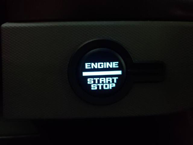Certified 2022 Ford Bronco Big Bend w/ Sasquatch Package AWD/4WD image 19