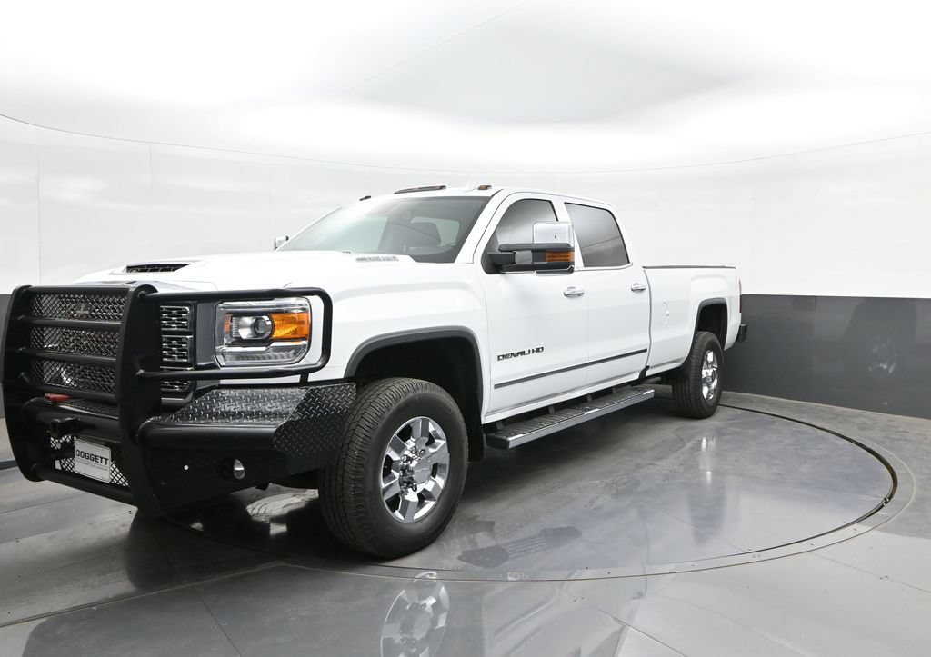 Used 2019 GMC Sierra 3500 Denali w/ Duramax Plus Package AWD/4WD image 32